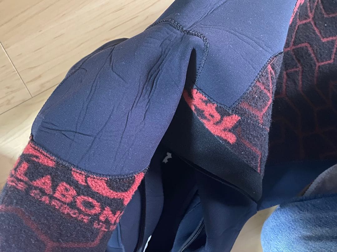 ビラボン　5ミリ　Ｌサイズ　3回着用のみ