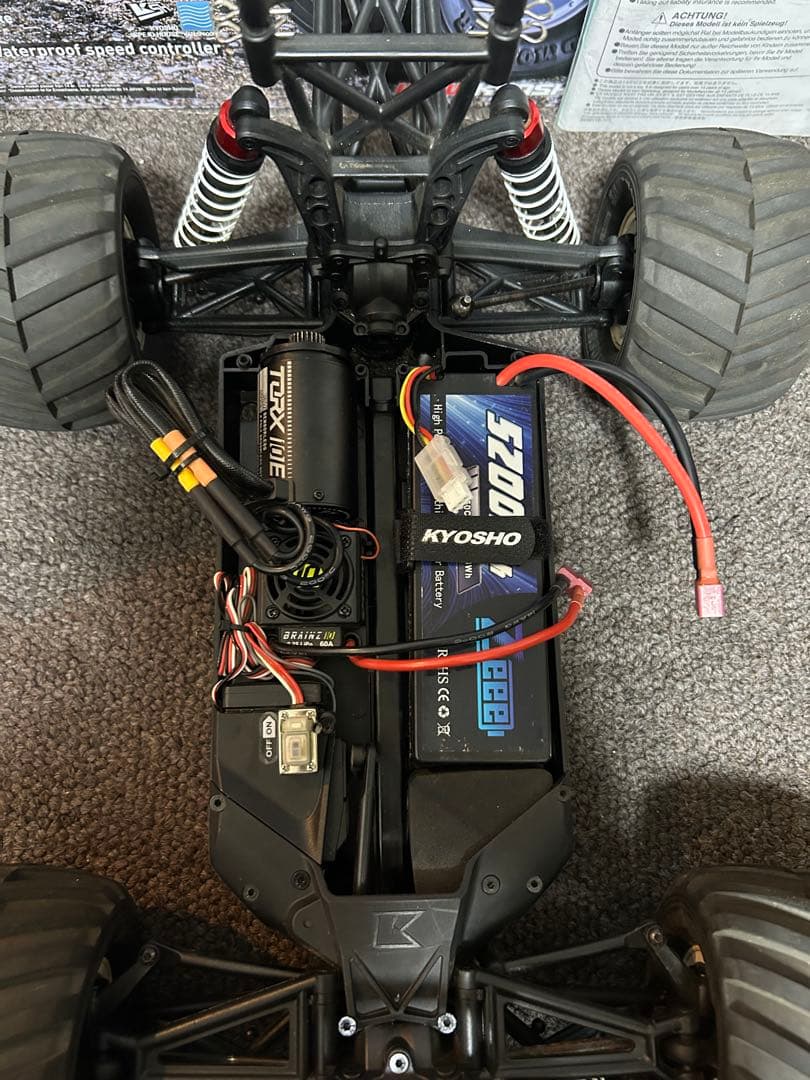 京商　マッドバン　ve ブラシレス　トラクサス　超高級ピニオンギヤ付き