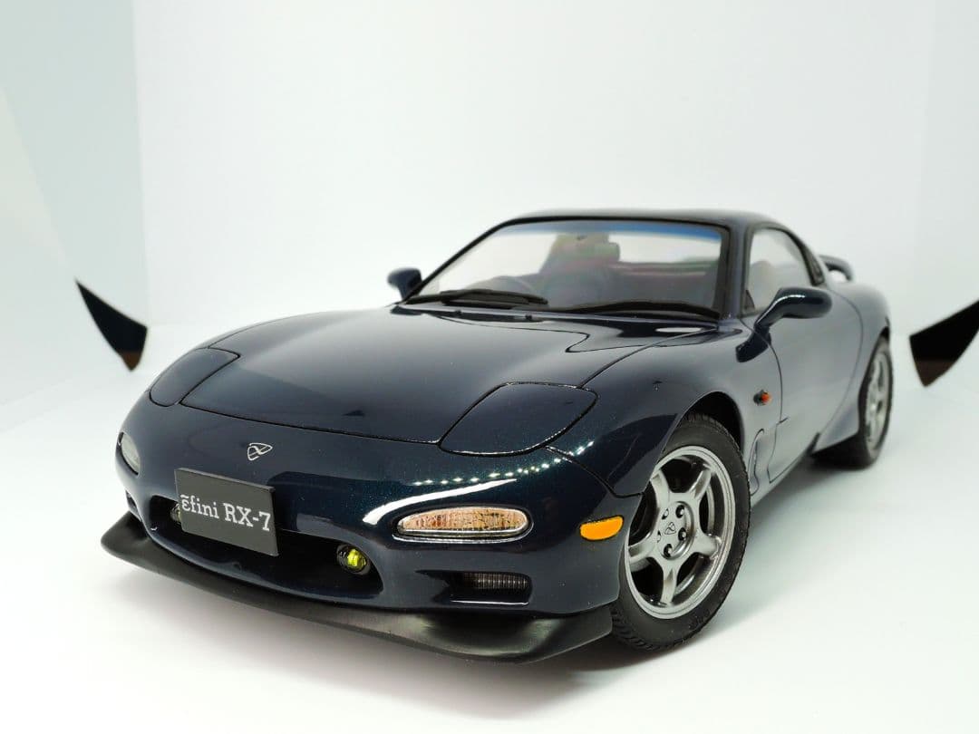 【プラモデル完成品】タミヤ 1/24 アンフィニ RX-7 タイプR