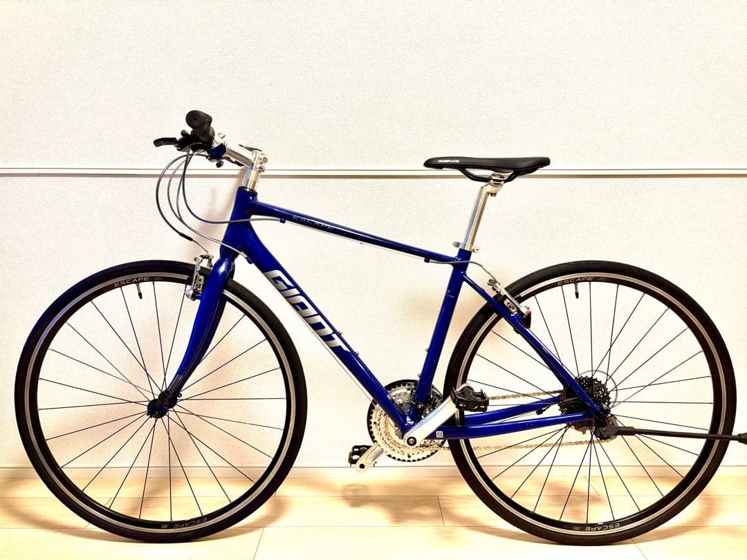 ☆高年式 Giant ジャイアント エスケープR3 新品部品で整備済み