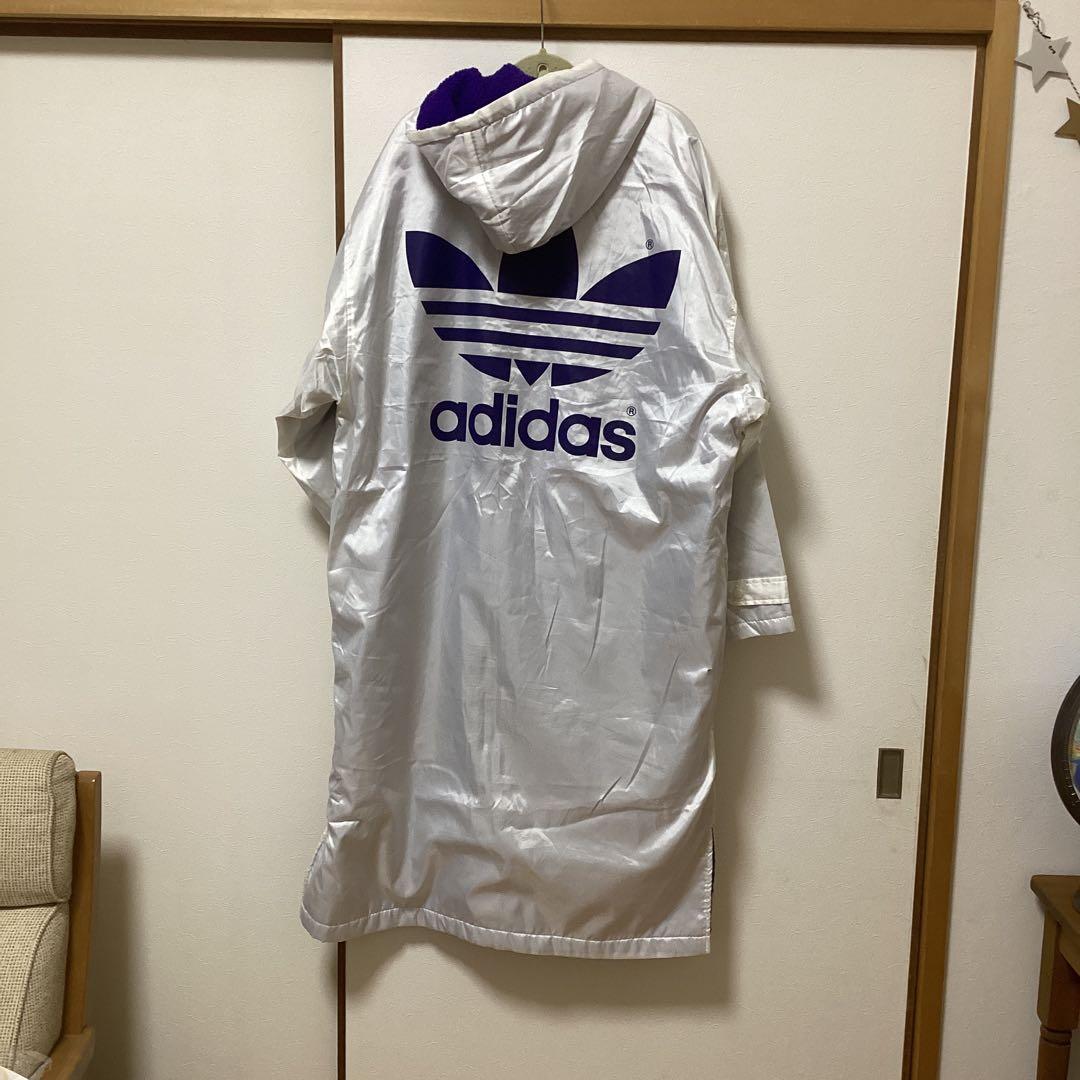 adidas ベンチコート　サッカー