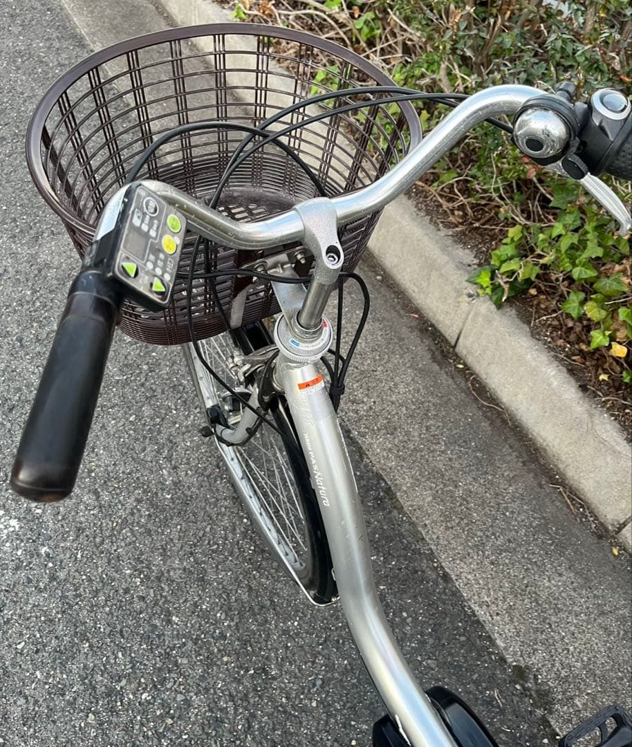 ぱ*ん様 YAMAHA パスナチュラ　電動自転車　発送不可　大阪から