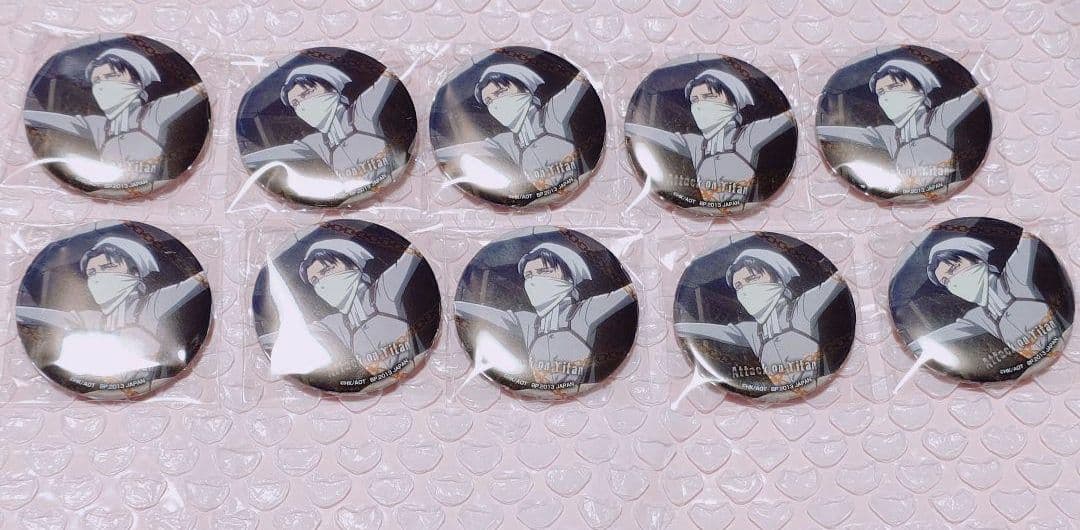 進撃の巨人 リヴァイ お掃除兵長 缶バッジ attack on titan