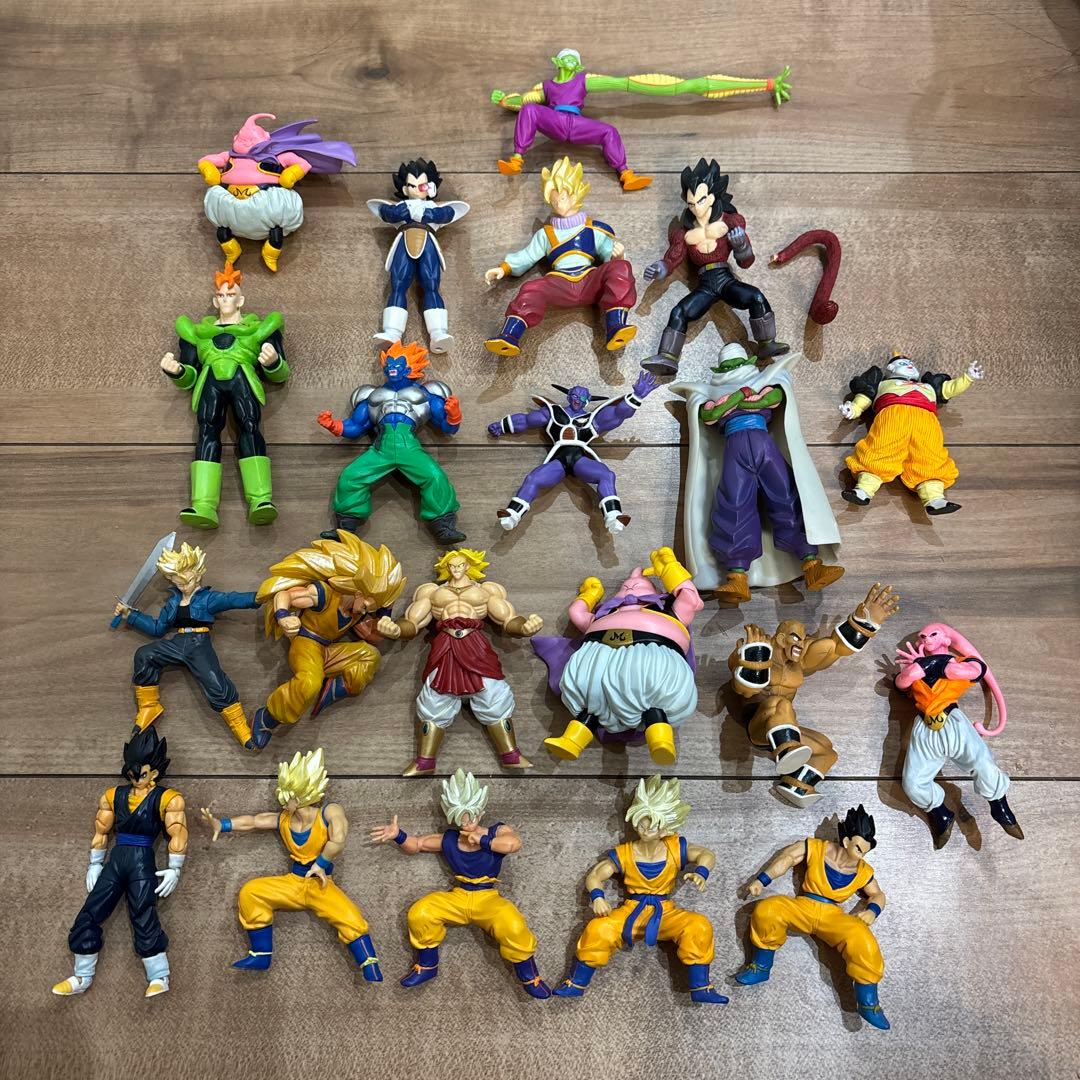 ドラゴンボールフィギュア　各種21体