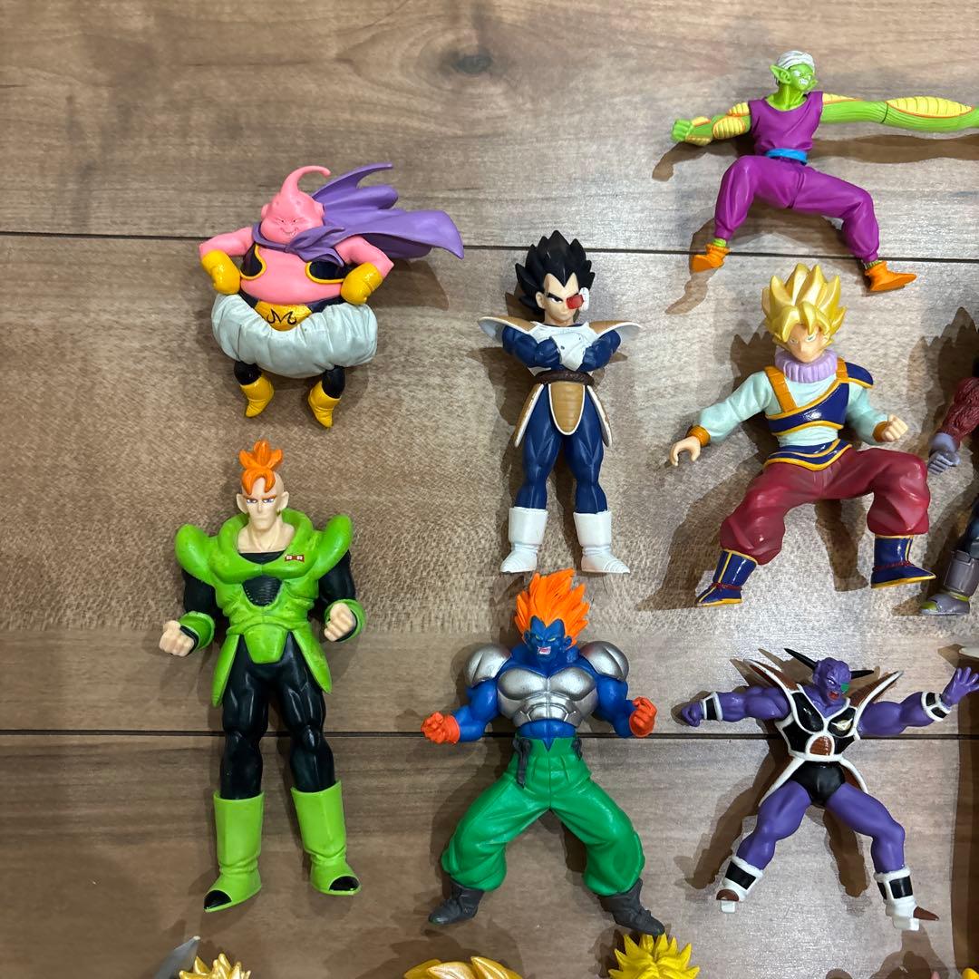 ドラゴンボールフィギュア　各種21体