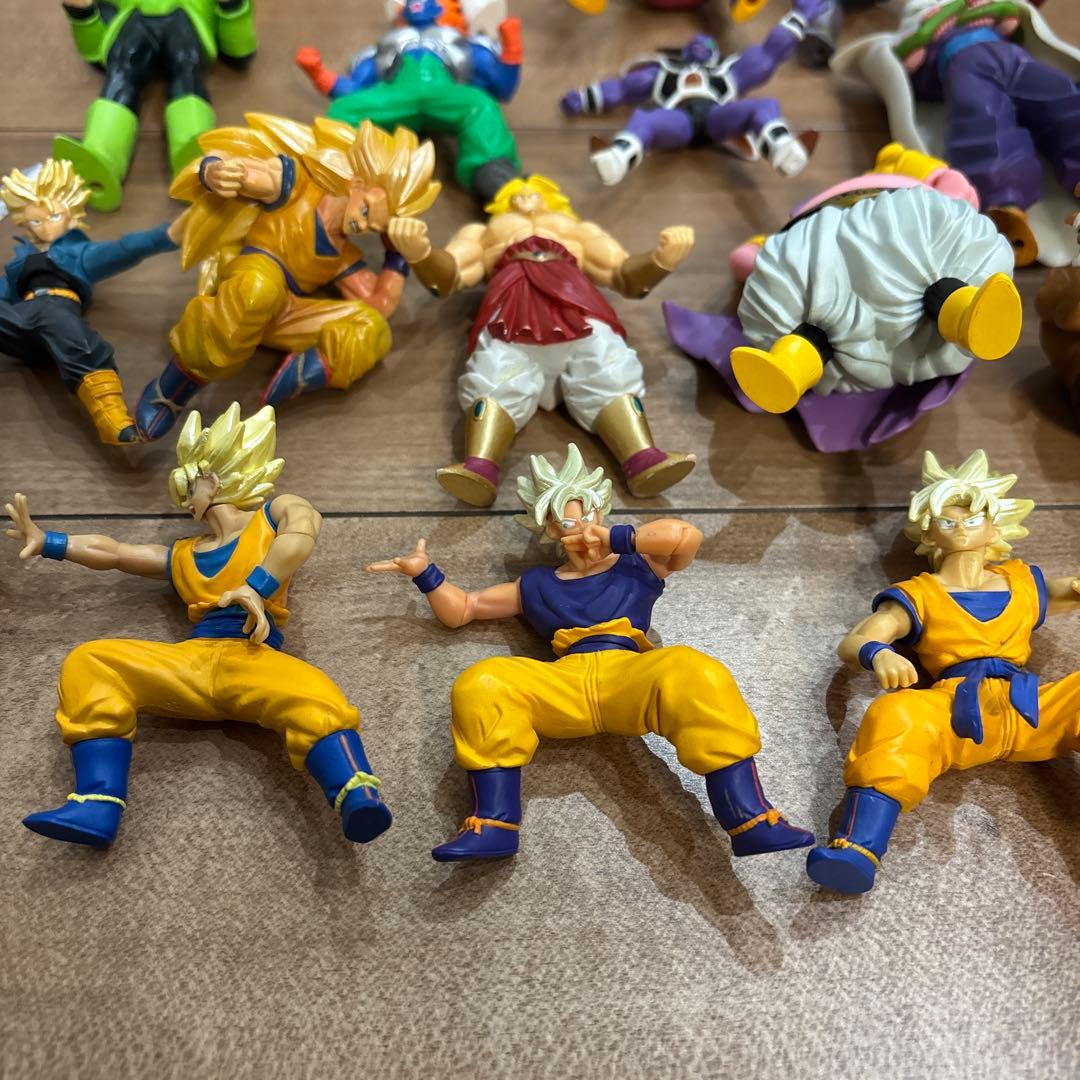 ドラゴンボールフィギュア　各種21体