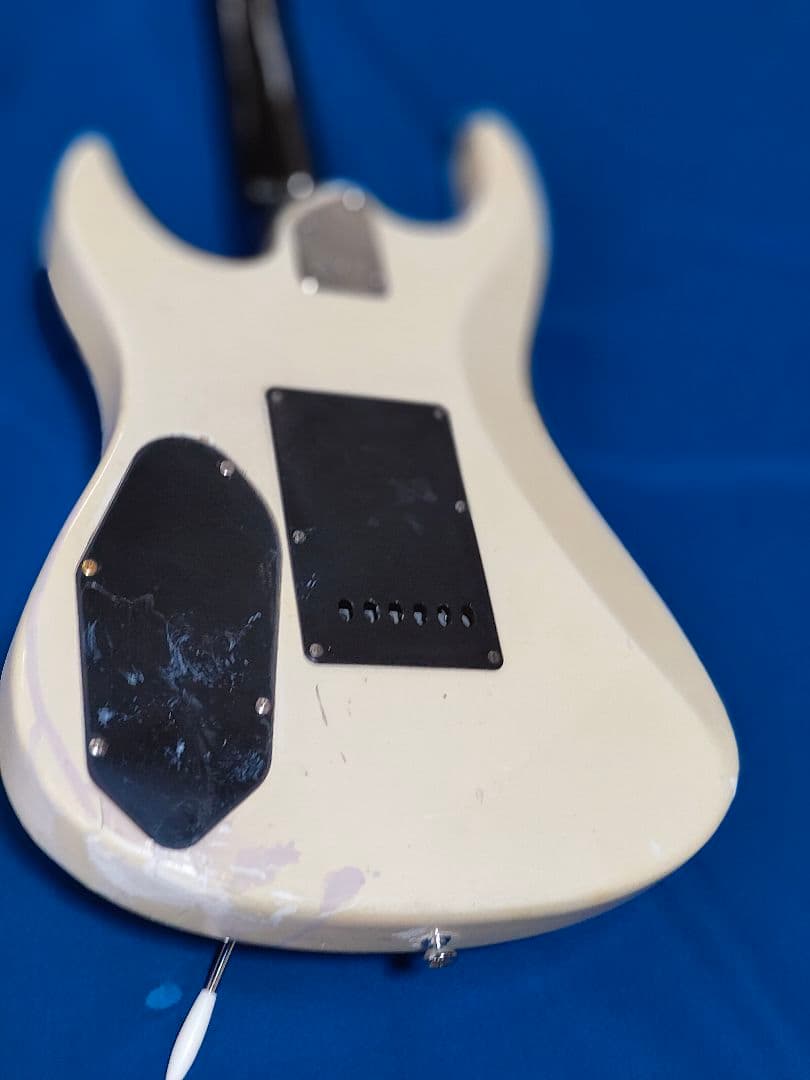 Yamaha RGX112J ホワイトエレキギター良い音が出ます