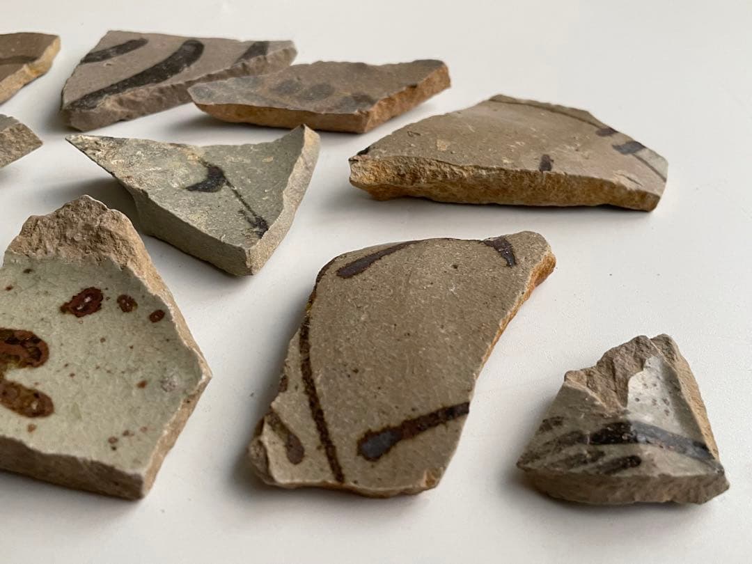 骨董　アンティーク　古唐津　絵唐津　陶片　残欠　桃山　古陶磁　出土　発掘　箸置き