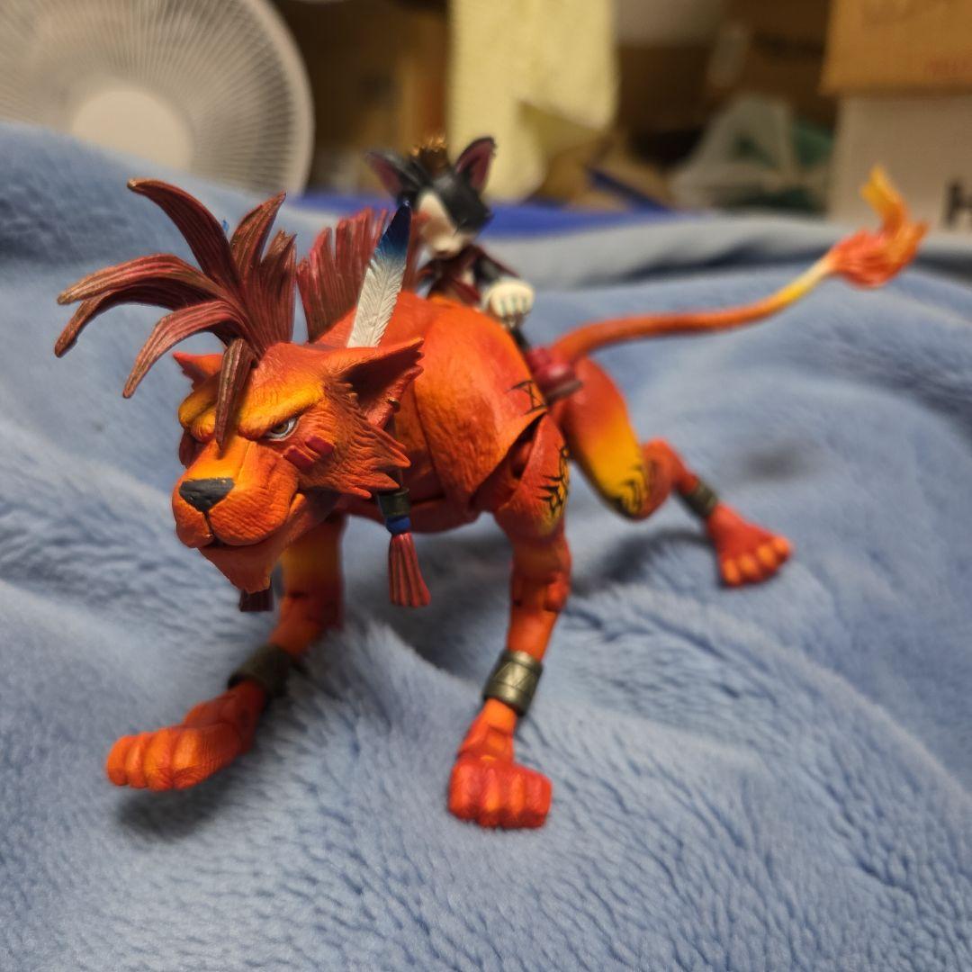 レッドⅩⅢ プレイアーツ レッドサーティーン FF7 ファイナルファンタジー7