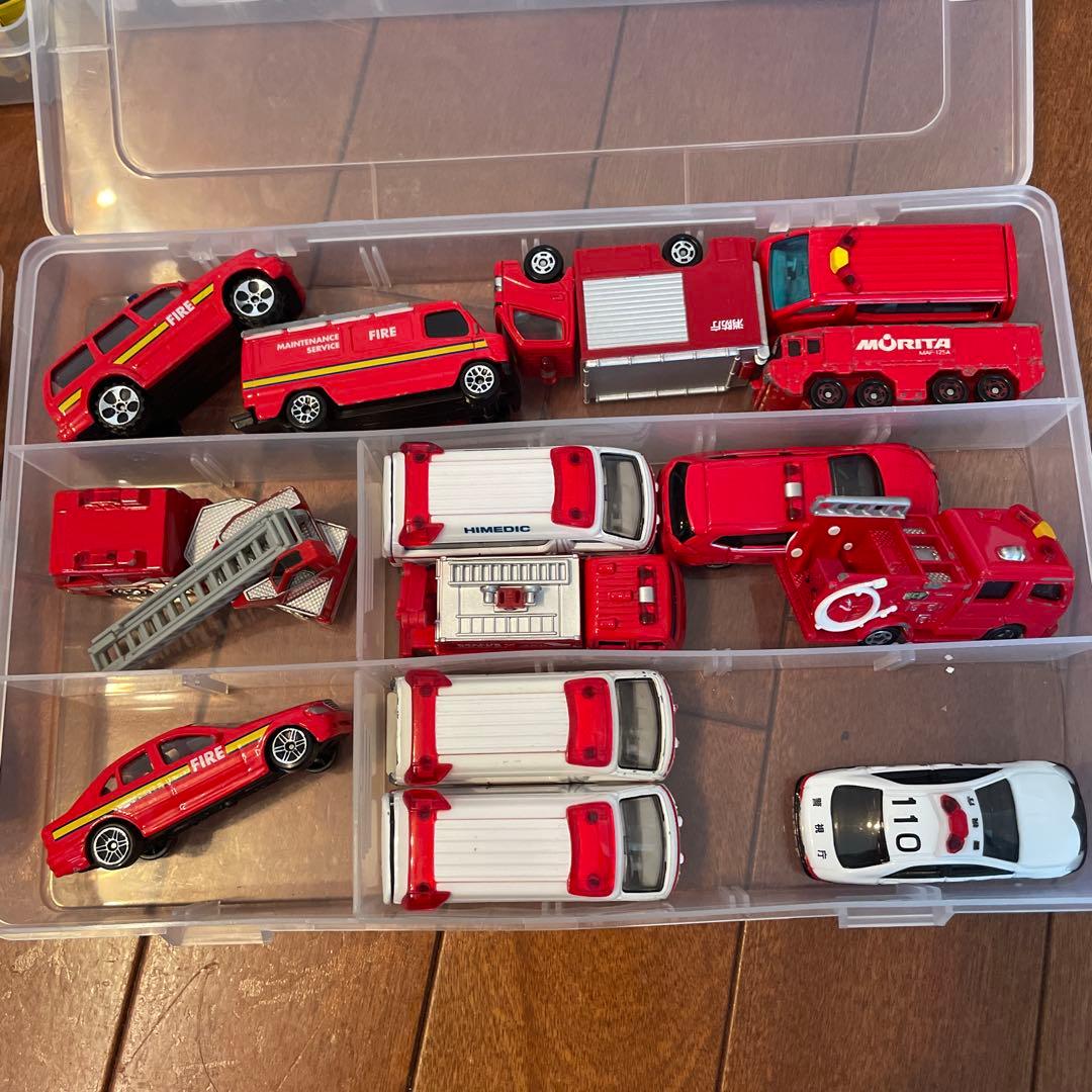 トミカ　TOMICA 緊急車両セット