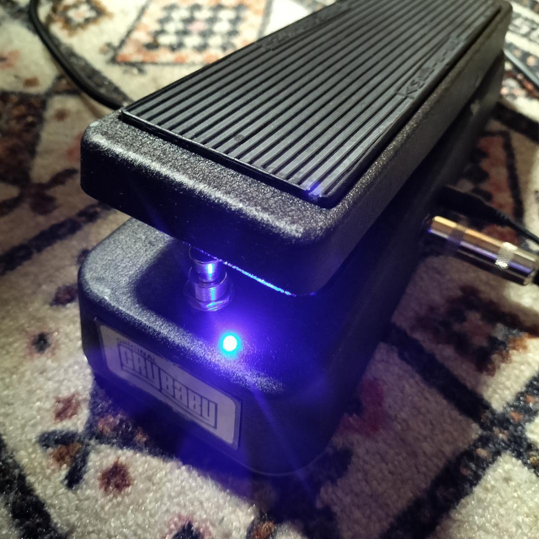 CRY BABY GCB-95トゥルーバイパス化 Blue LEDモディファイ