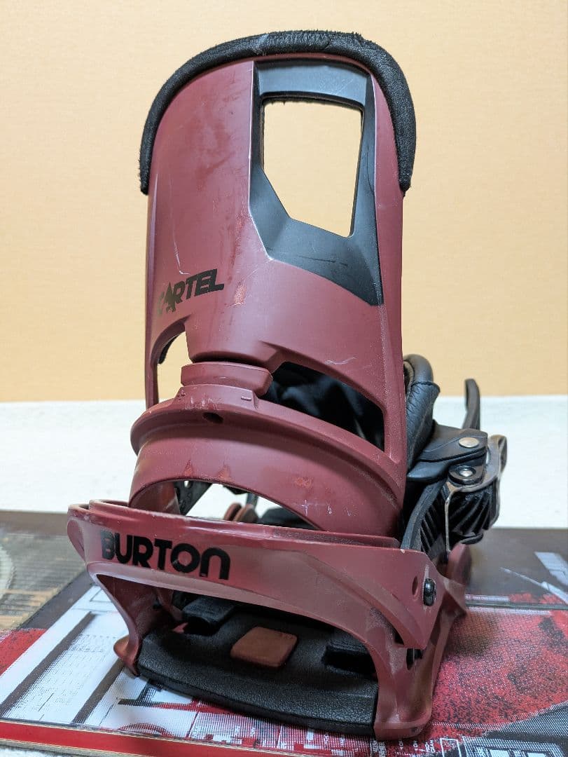 BURTON×BURTON ストラクチャー入り！ビギナー・パークで扱いやすい！