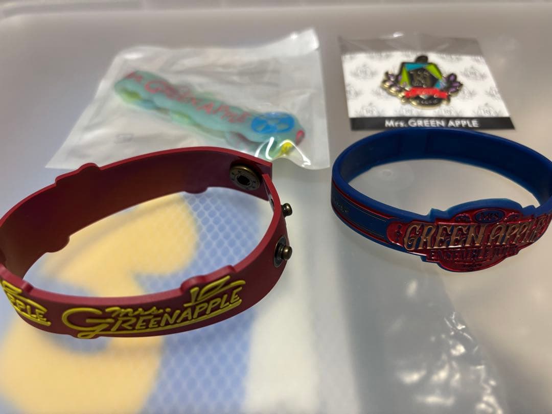 ミセス ラババン ピンバッジ