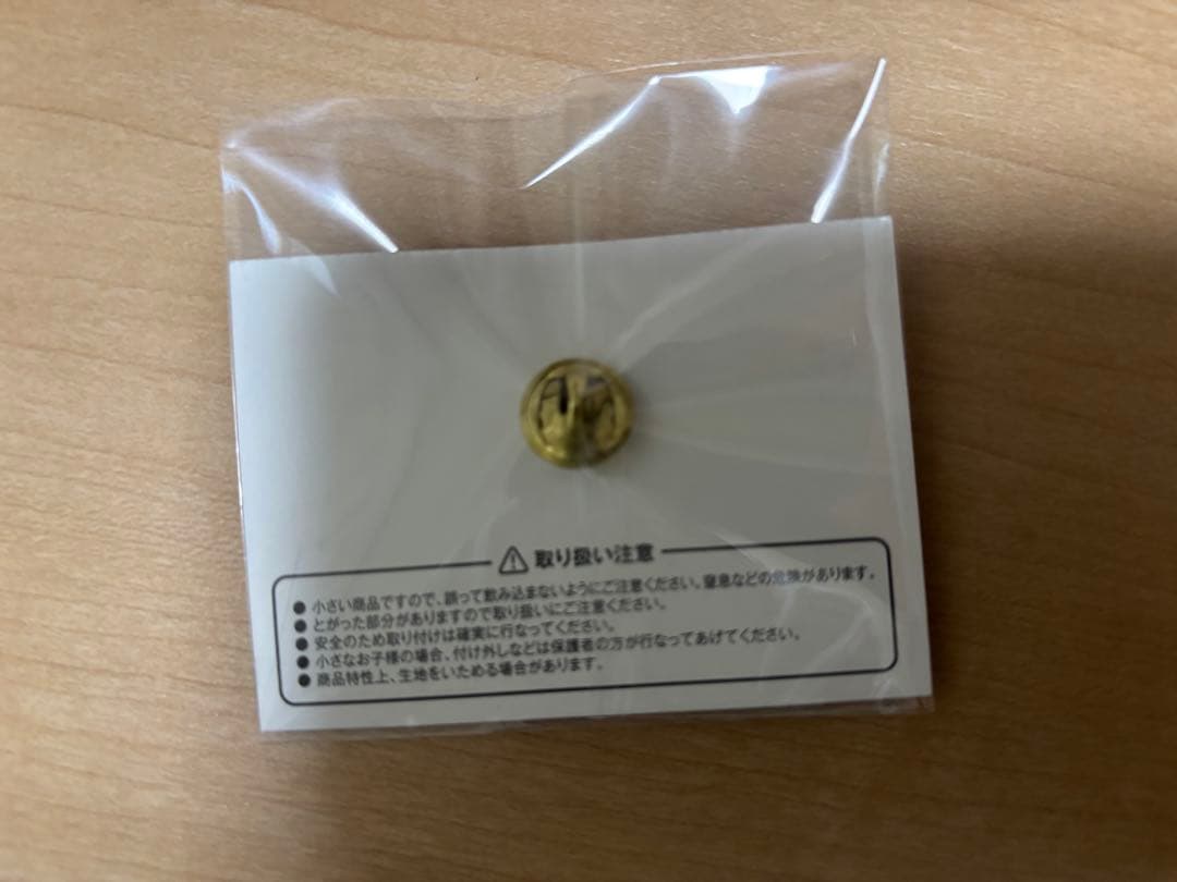 ミセス ラババン ピンバッジ