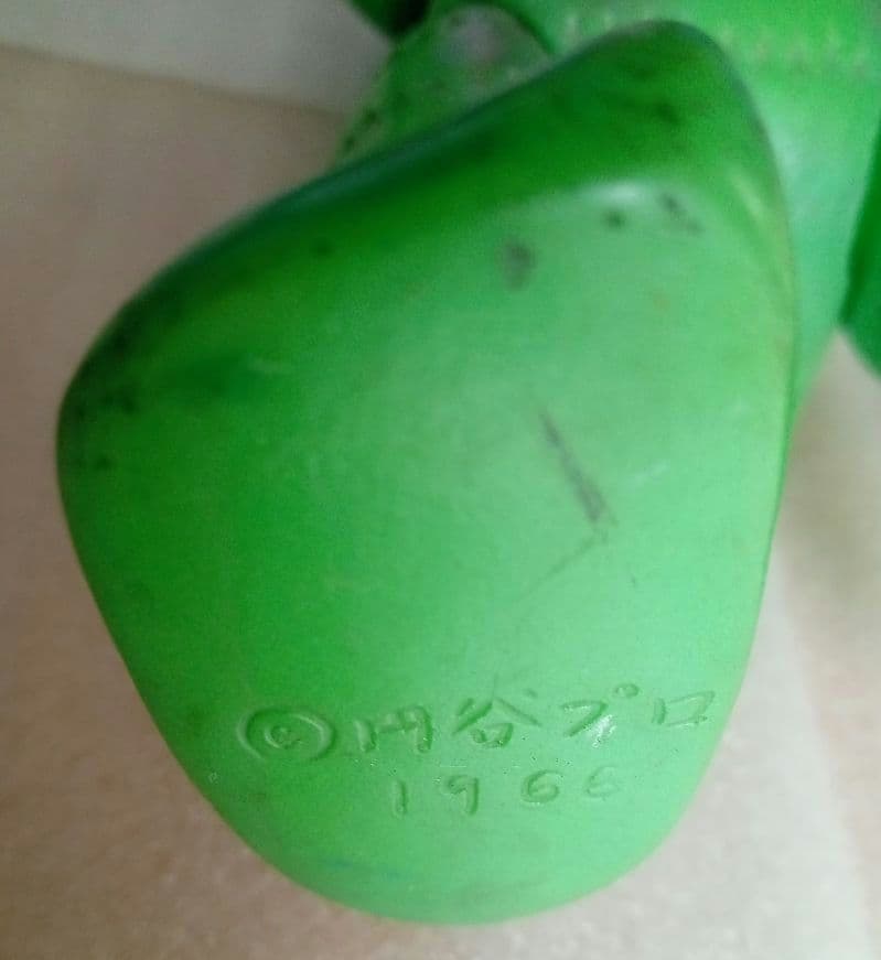 【マルサン/当時物】✡️バルタン星人 1966 ソフビ