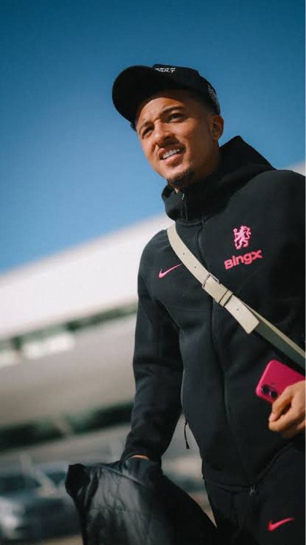 NIKE チェルシー　テックフリース パーカー