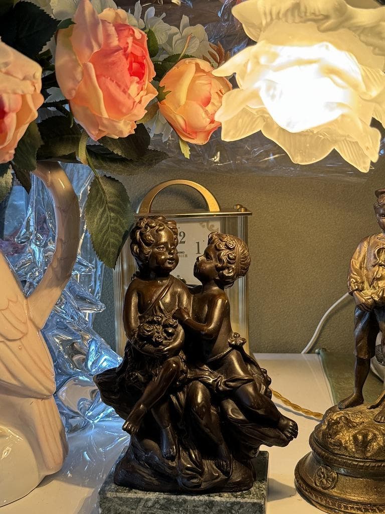 フランス　アールヌーヴォー　刻入　オーギュスト・モロー「椅子に座る子供」ブロンズ