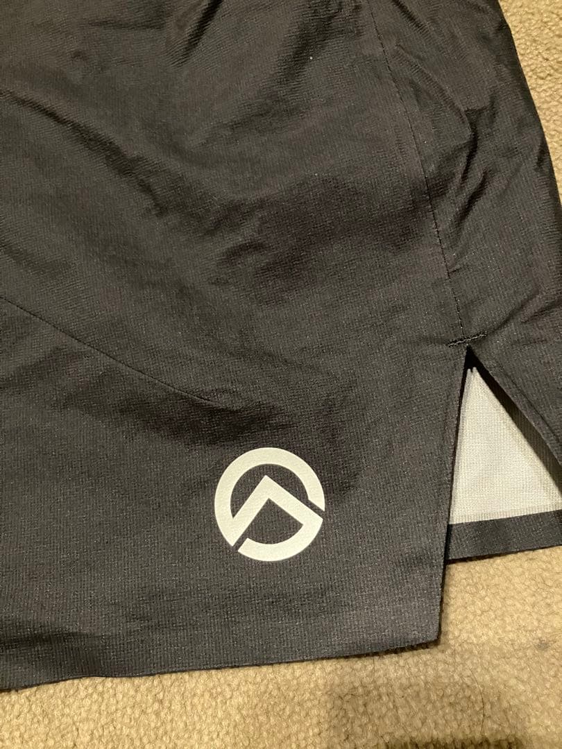 ノースフェイス 防水仕様エンデュリストレイルショーツ（メンズM）