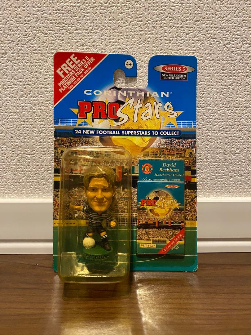 【新品未開封】ベッカム選手　ビンテージフィギュア マンチェスターU(AWAY)