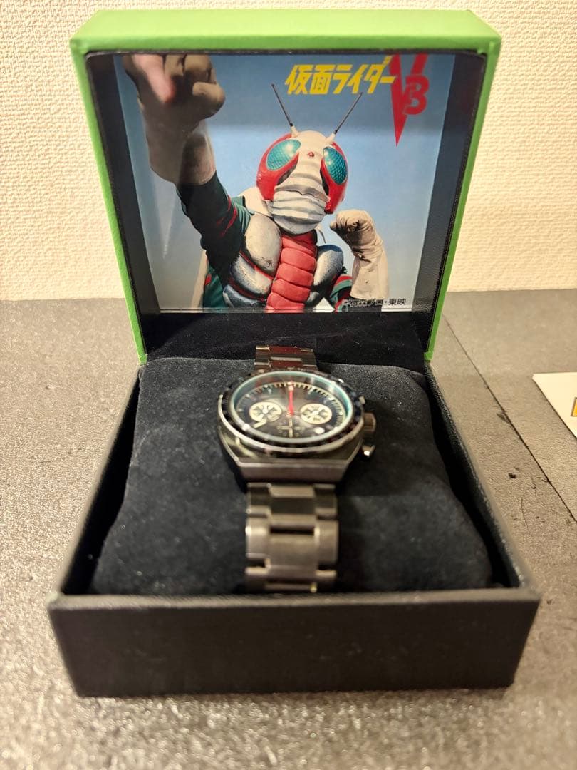 限定品　仮面ライダー V3 生誕50周年記念 プレミアムウォッチ 腕時計