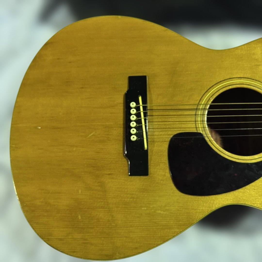 ヤマハ　FG-110 赤ラベル　1961〜1969年製