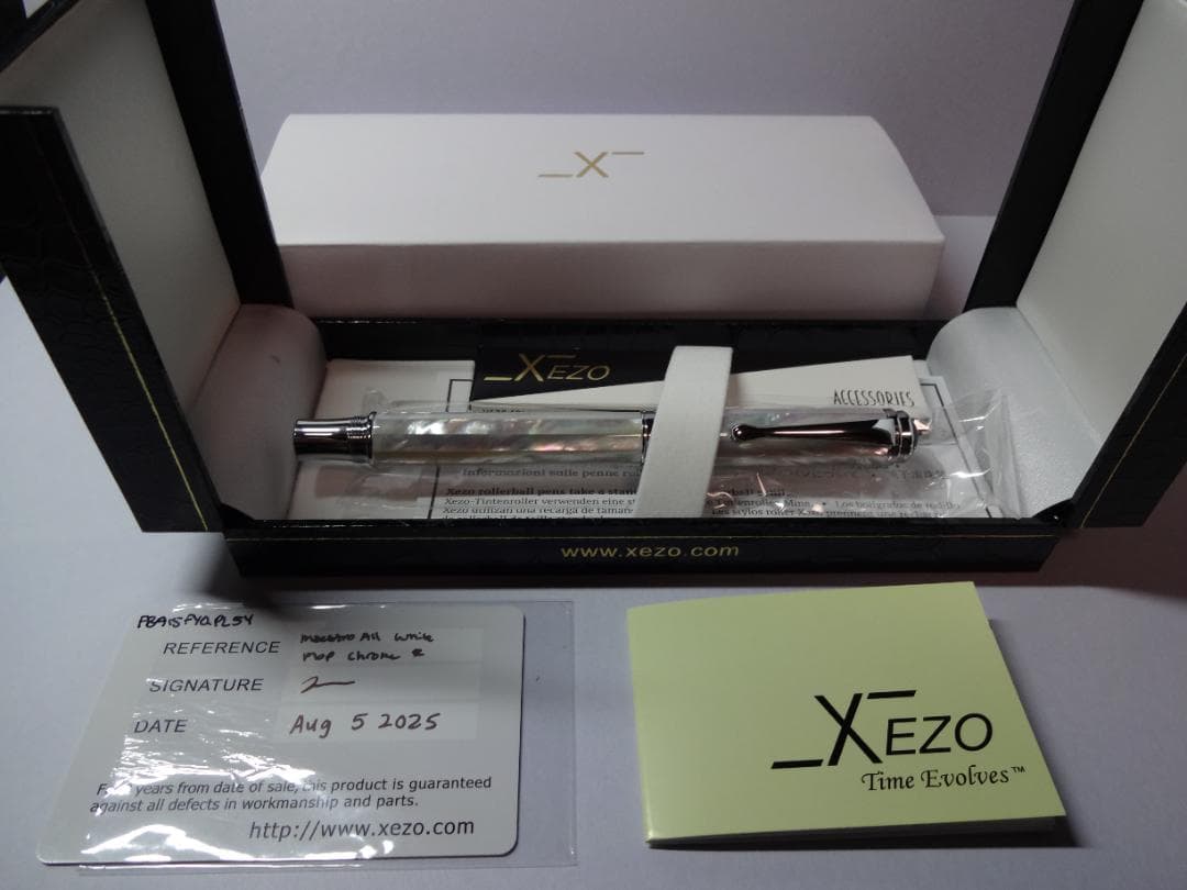 Xezo Maestro　ローラーボールペン　オーシャンホワイト【限定版】