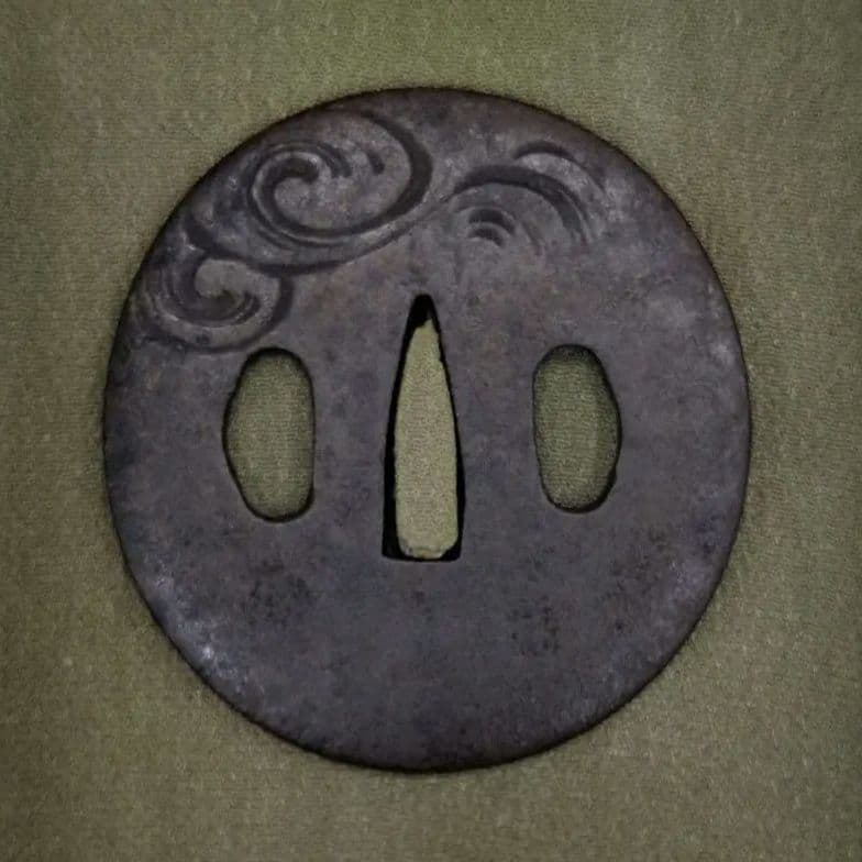 雲龍　鍔　薩摩　龍　鍔　鐔　刀装具　時代武具　日本刀　居合　江戸期　アンティーク