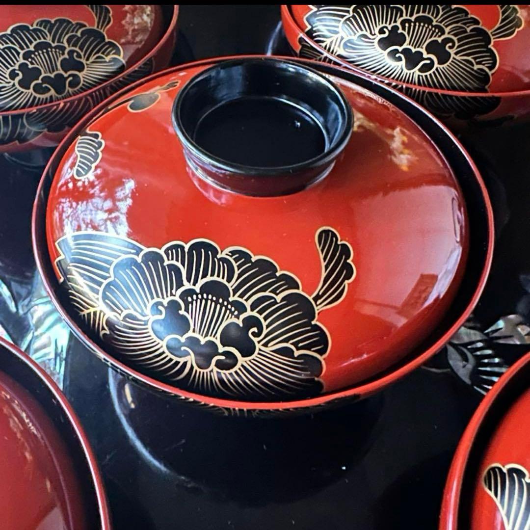 2177様感謝‼️緋牡丹お竜JAPAN 輪島蒔絵牡丹洗朱❌黒独楽吸物椀5客