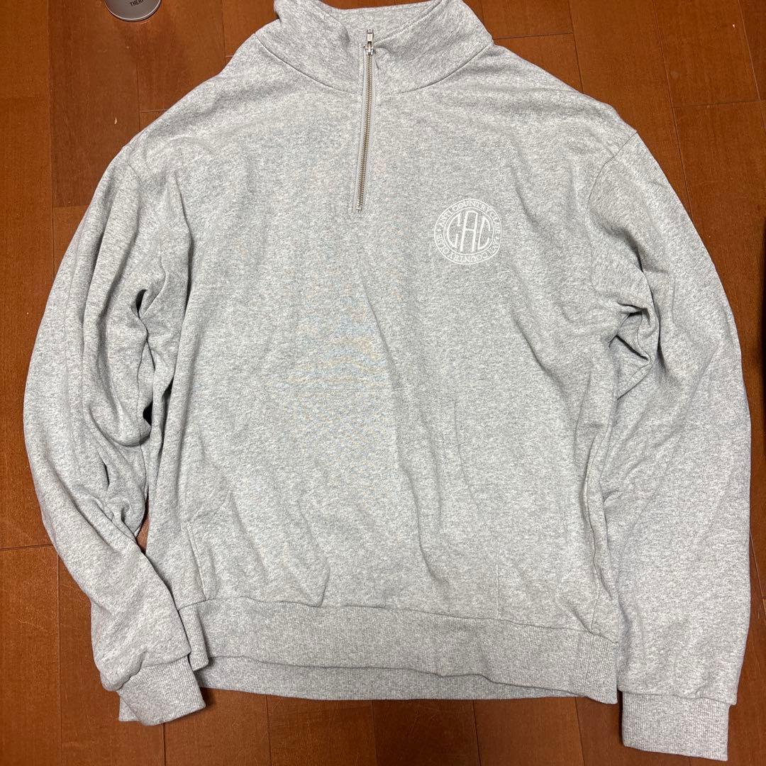 ANTiCOUNTRYCLUBハーフジップトレーナー