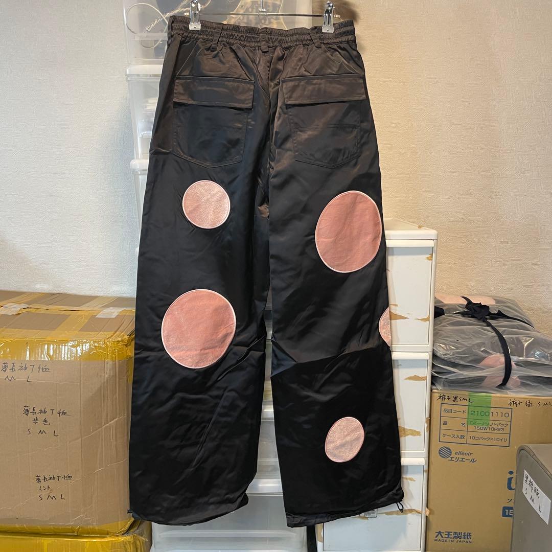 新品未使用 ベルベット調 ドット柄 スキーパンツ S 男女兼用 日常使用可