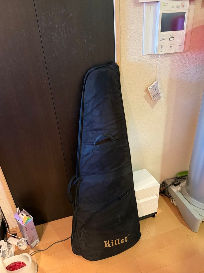 Warwickロックベース5弦エレキベース