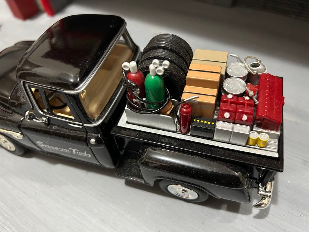 電動リフト　1/24、スナップオントラック、 ディスプレイはおまけ