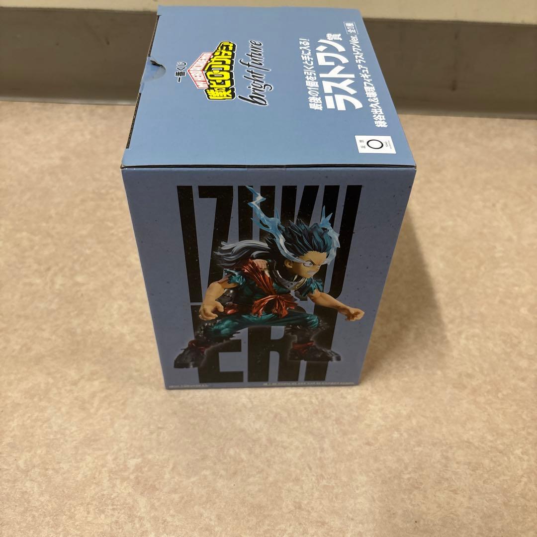 ラストワン賞　緑谷出久&壊理フィギュア