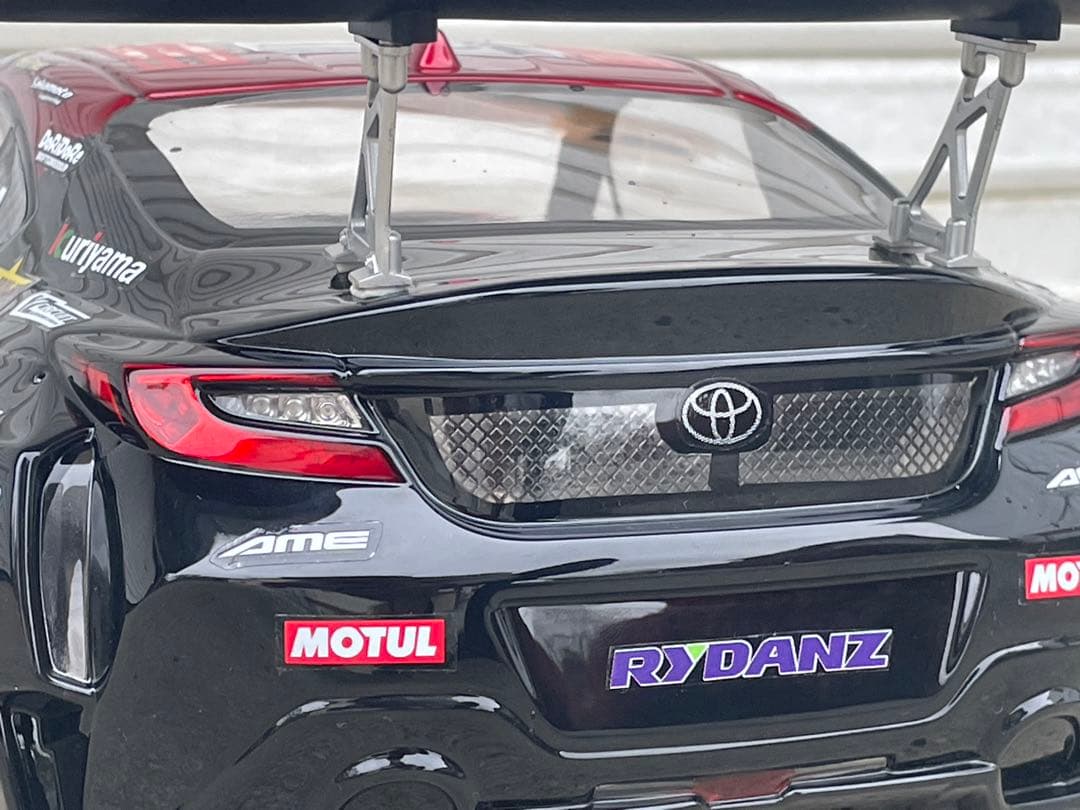 ヨコモ　gr86 pandem SHIBATA仕様 塗装済未走行