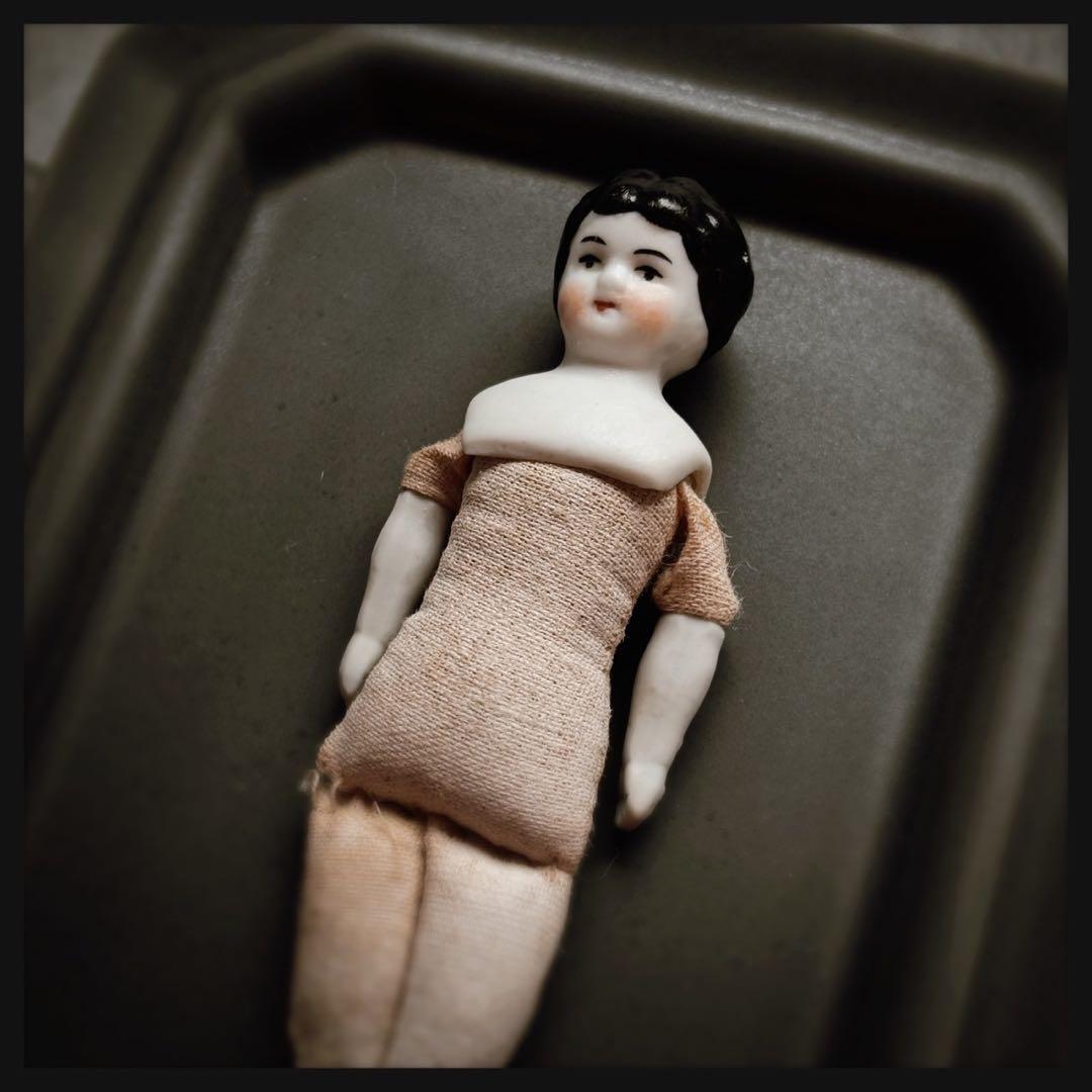 アンティーク 小さなチャイナヘッドドール　Ａ ビスクドール