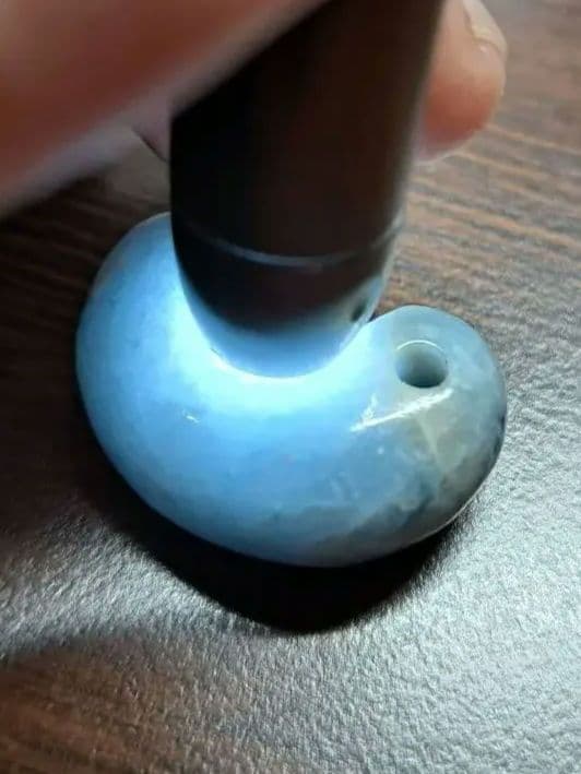 値下げしました【透過抜群】上質 糸魚川 翡翠 入コン沢 勾玉 13g 30mm