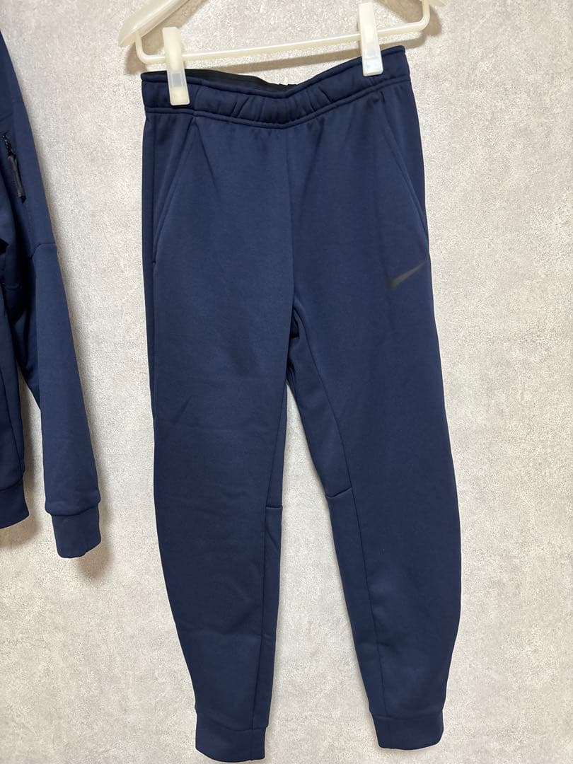 【未使用】Nike Therma-Fit ジャージ上下セット ネイビー