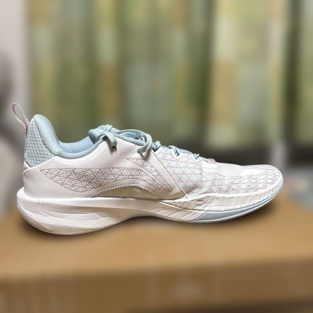 LI-NING リーニン　バスケットシューズ