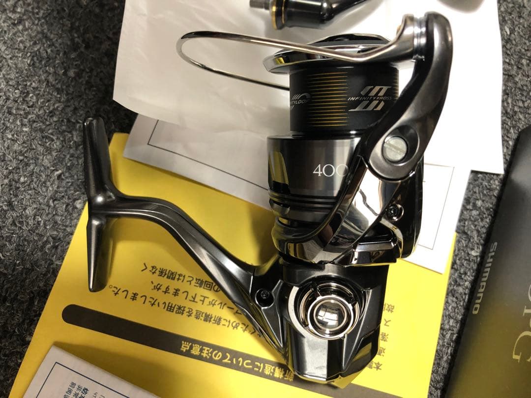 SHIMANO ツインパワー4000PG スピニングリール