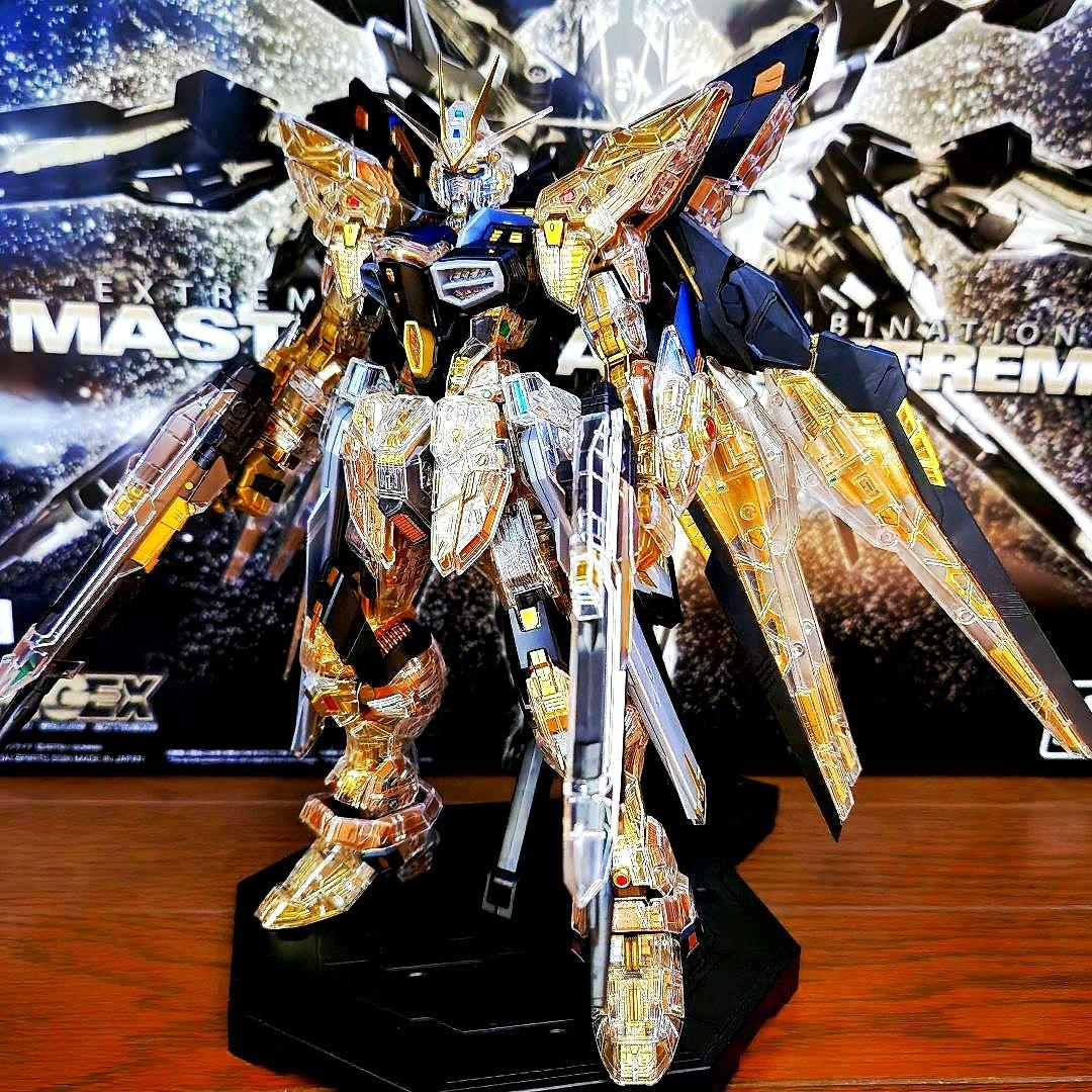 ユ*ナ様 ガンプラ MGEX ストライクフリーダム メカニカルクリア プラモデル
