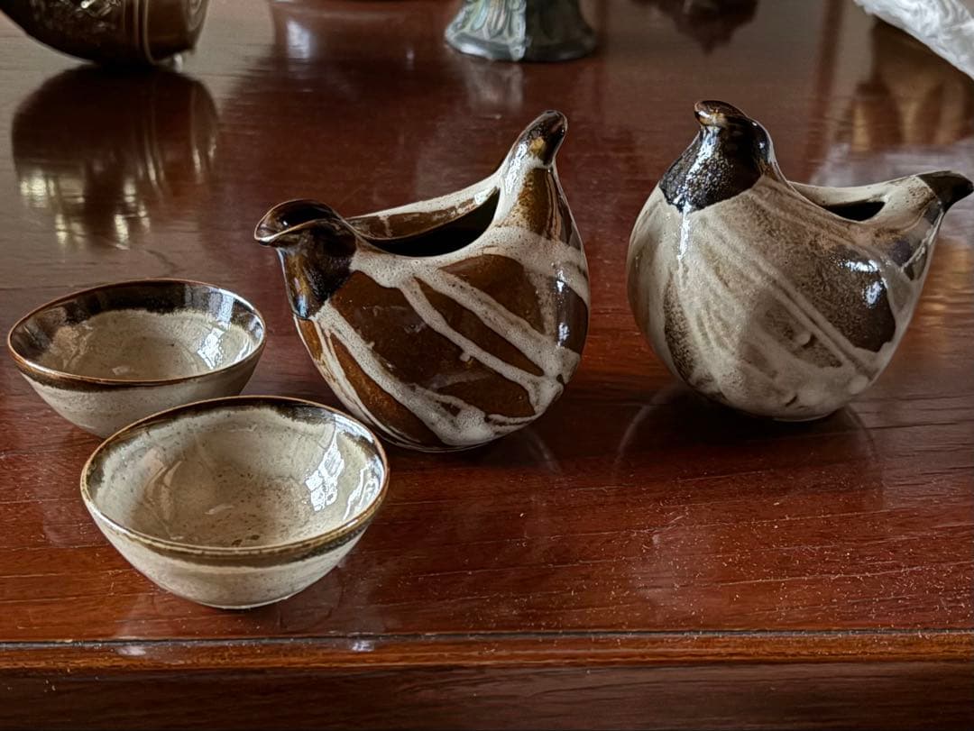 【未使用品】越中瀬戸焼　釋永由紀夫　雷鳥徳利　御猪口セット