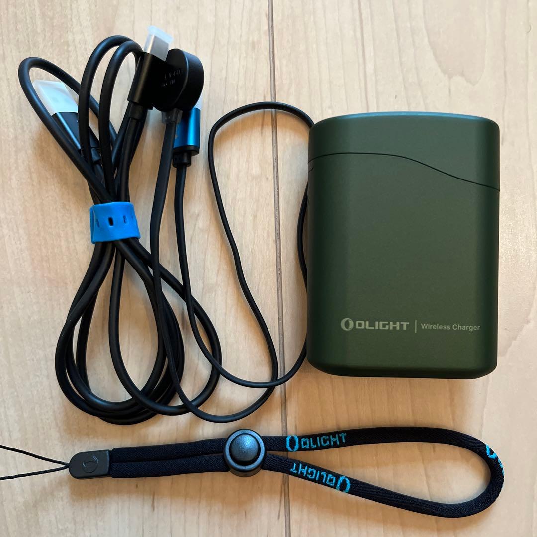 OLIGHT Baton 4 グリーン　充電式フラッシュライト　未使用