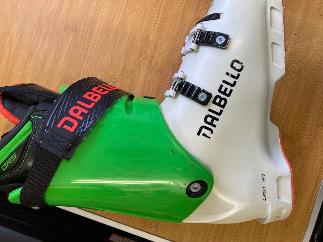 ダルベロスキー靴 ホワイト/グリーン