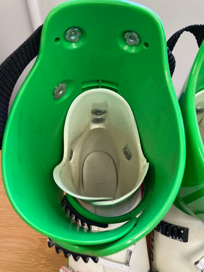 ダルベロスキー靴 ホワイト/グリーン