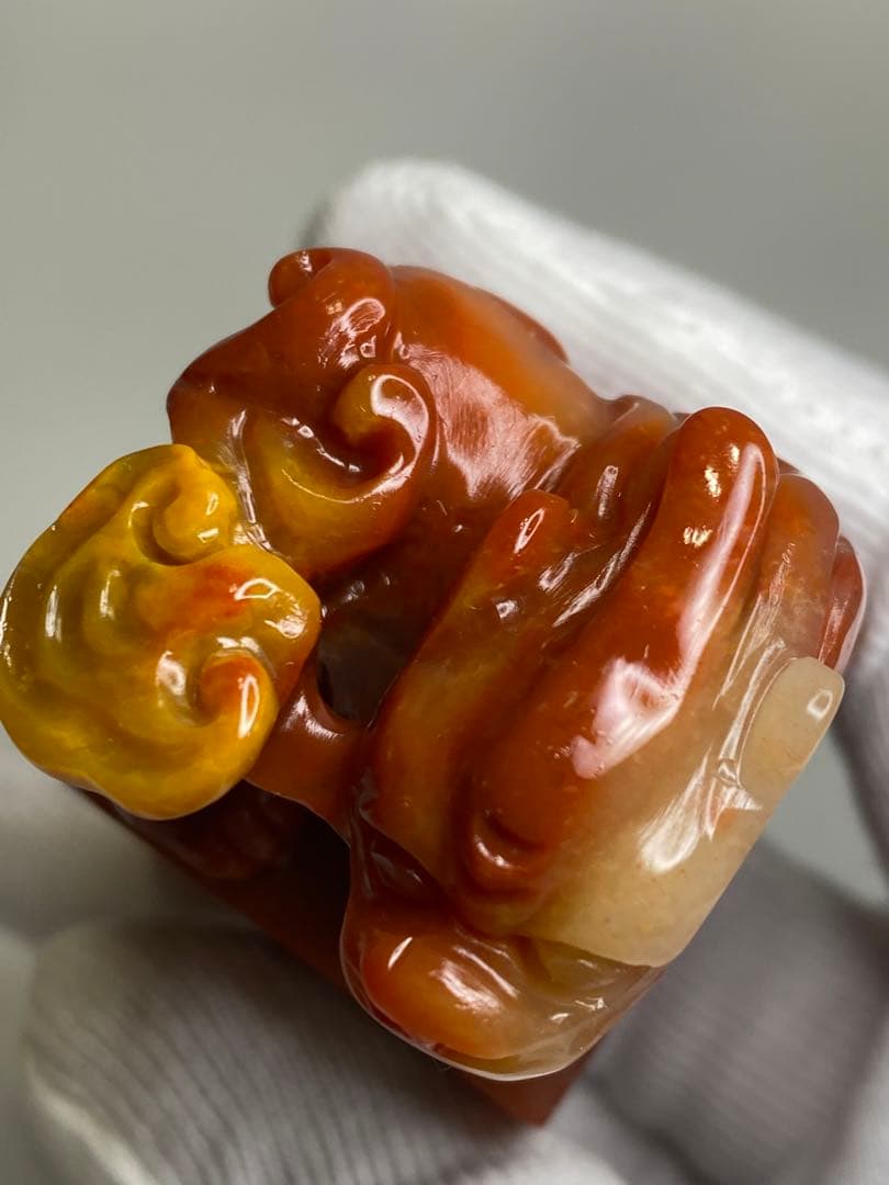 35寿山石　印材　 瑞獣献芝　紅石　大印面　篆刻　落款　雅号　書道　箱付き