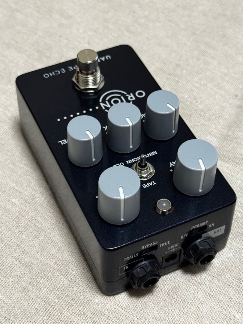 中古　UAFX Orion Tape Echo
