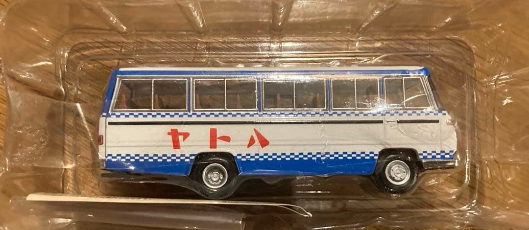 トミカ リミテッド ヴィンテージネオ ニッサン　シビリアン ハトヤホテル