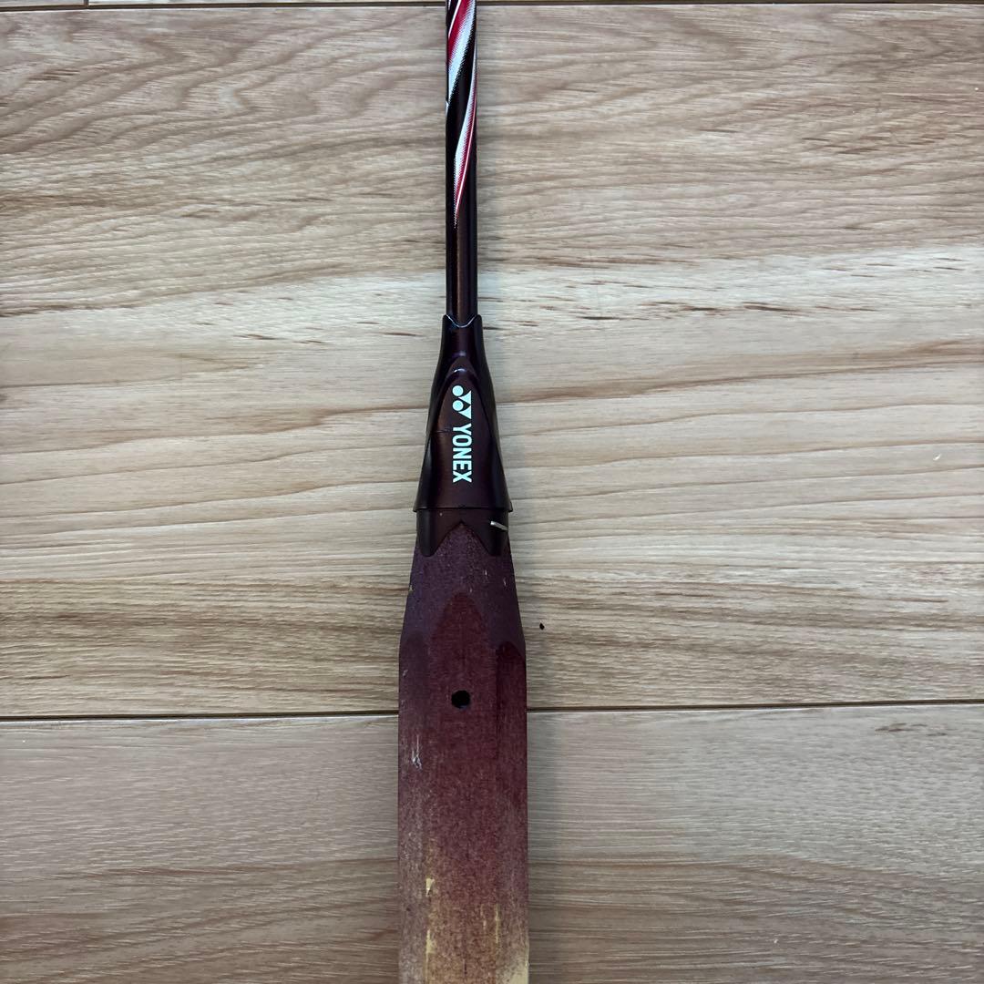 YONEX バドミントンラケット　アストロクス100zz 3UG5