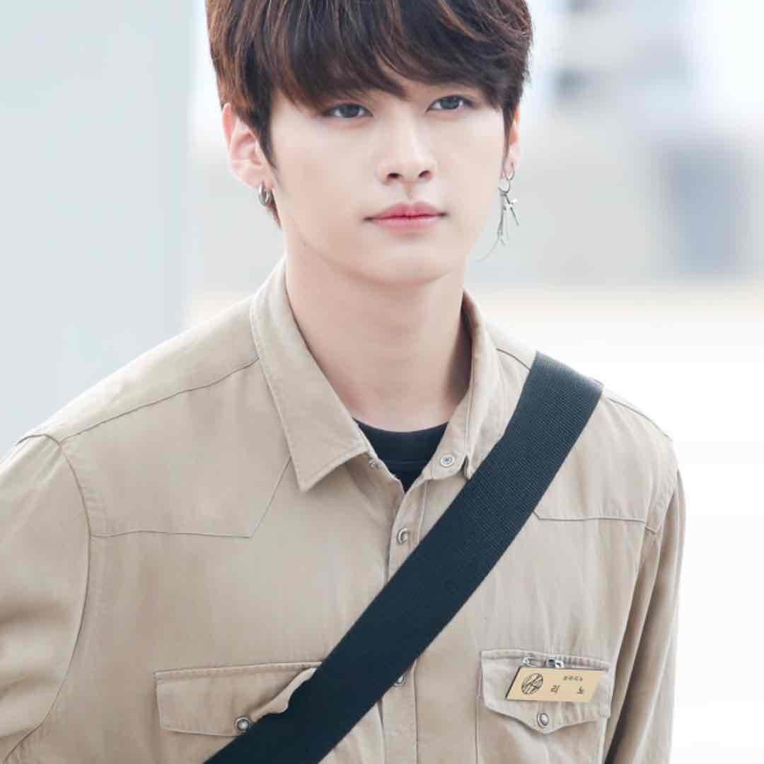 Straykids I AM YOU ショーケース 名札 リノ