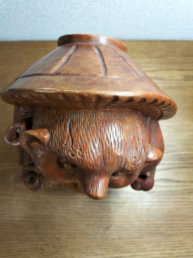 木製　狸の一刀彫りの彫刻　最終値下げ